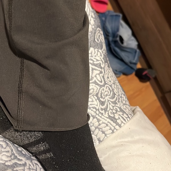 Lulu lemon skinny will - Picture 9 of 10